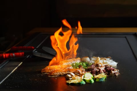 Teppanyaki cooking show